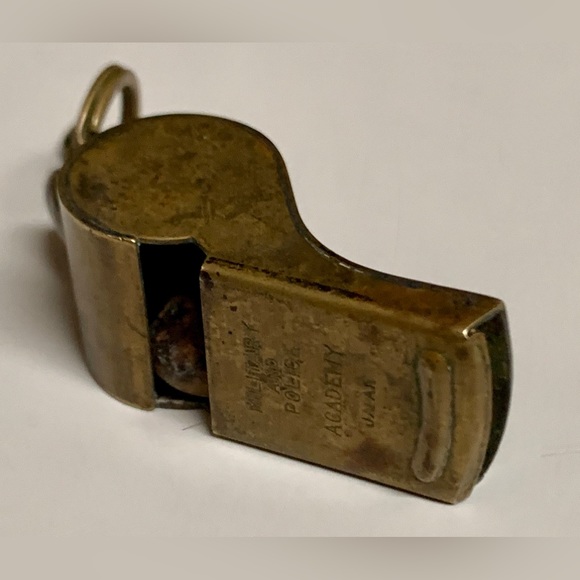 Mid Century Vintage Wood Ball Brass Official US Military Police Academy Whistle - Picture 14 of 16